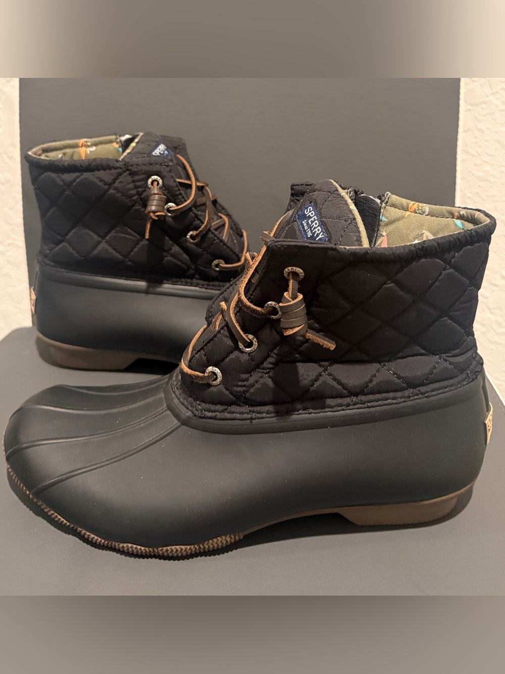 Sperry Women's Saltwater Core Quilted Duck Boots Black #STS94063 Size 9